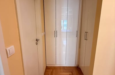Аренда просторной и светлой 3-комнатной квартиры, 85 м², район Вождовац, Белград, Сербия